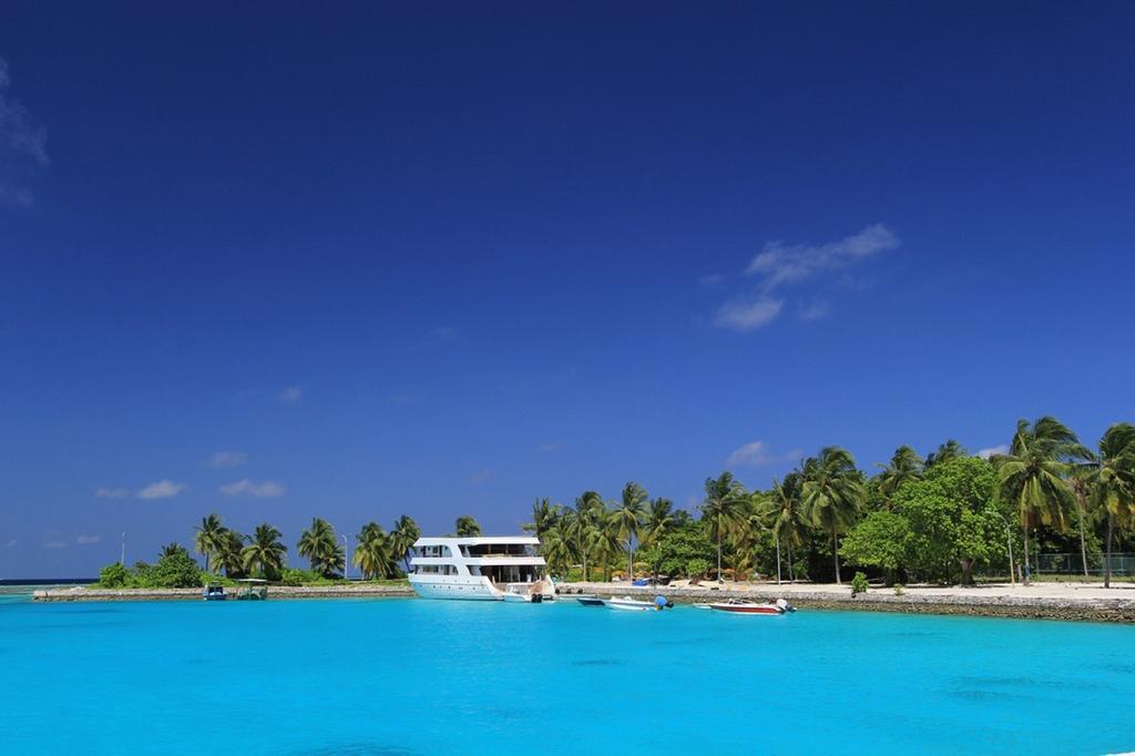 Local Island Inn Hangnaameedhoo Exteriör bild
